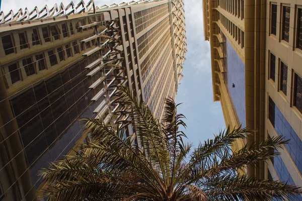 Streets of a large modern city. Skyscrapers Of Dubai — Stock Photo, Image