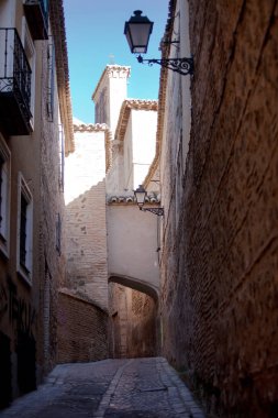 İspanyol Toledo şehir dar sokaklarında