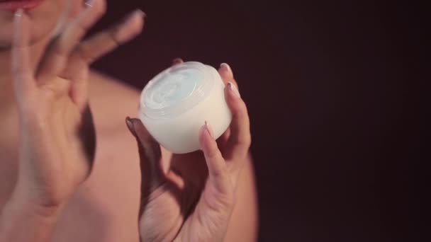 Cuidado facial y cuidado de la piel, concepto de salud y belleza — Vídeo de stock
