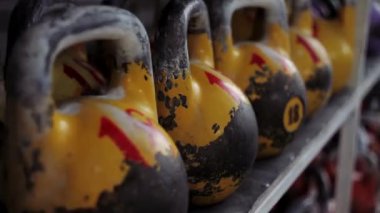 kettlebell farklı ağırlık eğitim kettlebell kaldırma kulüp için çok.