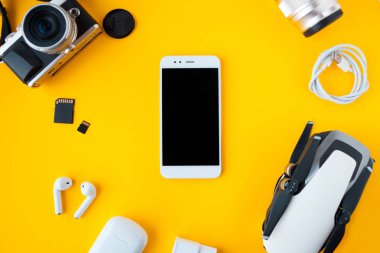 Akıllı telefonunuzdaki tüm cihazları kontrol etmek için mobil uygulamalar