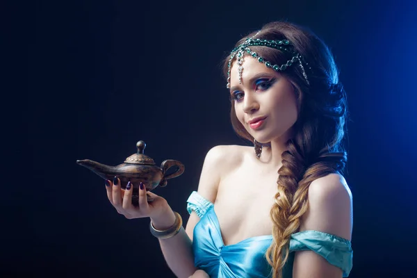 Jasmine the heroine of the Eastern fairy tale, Arab night — Stock Photo, Image