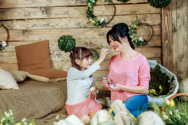 Family preparing for Easter. — Stock Photo, Image