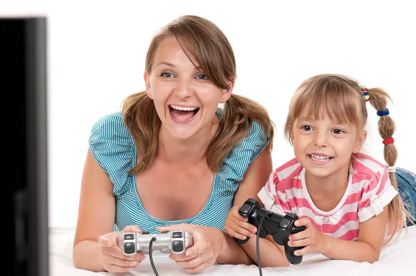 Mamá Hija Sosteniendo Joysticks Jugando Videojuegos Consola Juntos Familia Feliz —  Fotos de Stock