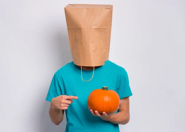 Boy with paper bag over head — Stock Photo, Image