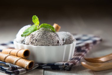 Oreo dondurma masada