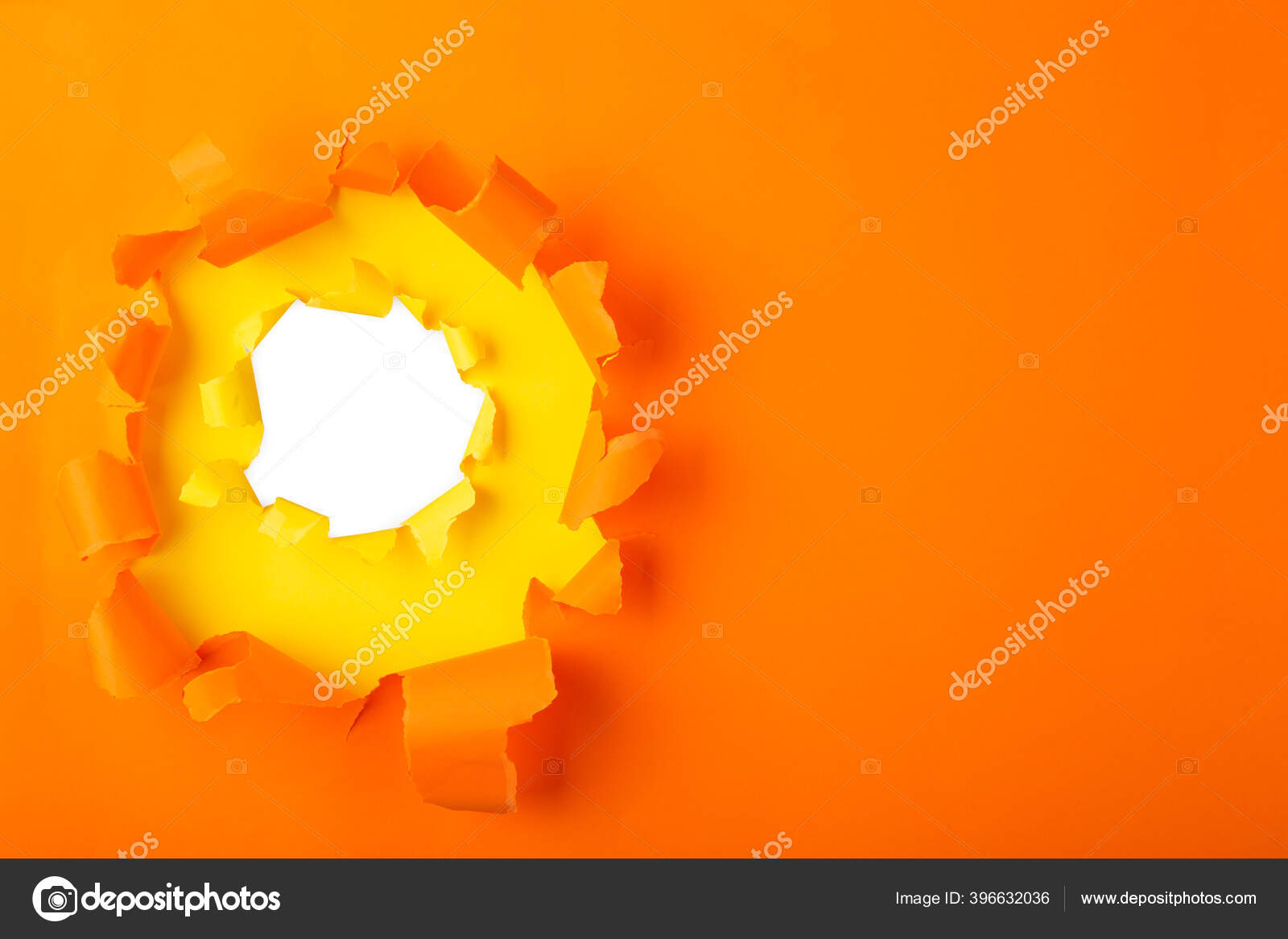 Buraco Rasgado Rasgado Papel Laranja Com Espaco Para Texto Com Stock Photo C Tehcheesiong 396632036