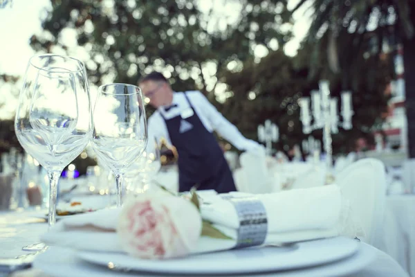 Conjunto de mesa para uma festa de evento ou casamento — Fotografia de Stock