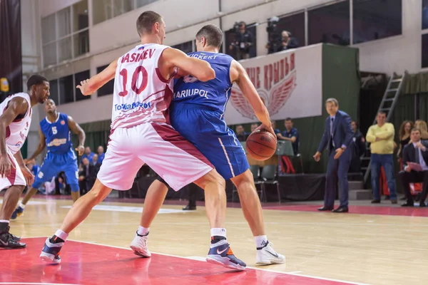 Samara Rusia Diciembre Delantero Azovmash Daniel Kickert Con Pelota Intenta —  Fotos de Stock