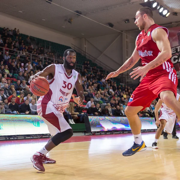 Samara Ryssland December Krasnye Krylia Fram Julian Wright Dribblar Bollen — Stockfoto