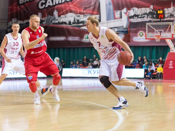 Samara Rússia Dezembro Krasnye Krylia Guarda Anton Ponkrashov Com Bola — Fotografia de Stock