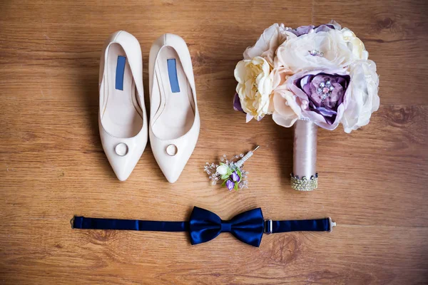 Concepto Boda Cama Plana Composición Los Accesorios Boda Los Novios — Foto de Stock