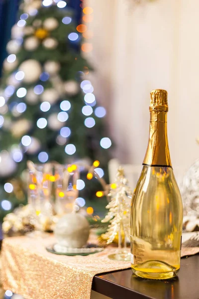 Christmas New Year Holiday Table Setting Champagne Celebration Place Setting — Stock Photo, Image