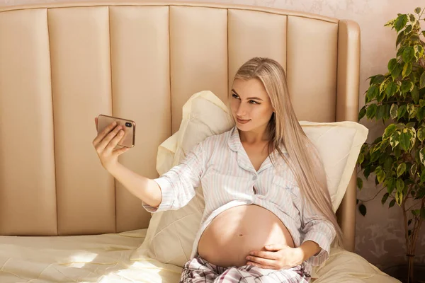 Embarazo Maternidad Tecnología Personas Concepto Expectativa Mujer Embarazada Feliz Con — Foto de Stock