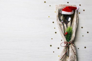 2021 yılbaşı arifesi, Noel yemeği, kahvaltı öğle yemeği, bayram yemeği masası dekorasyonu, şenlik arka planı.
