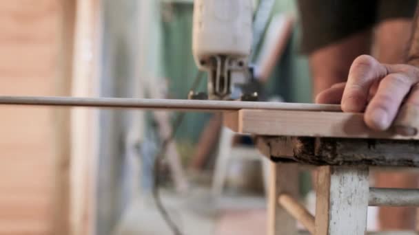 Worker Installs Laminate Floor Finishing Work Cutting Electric Jigsaw Carpentry — Stock Video