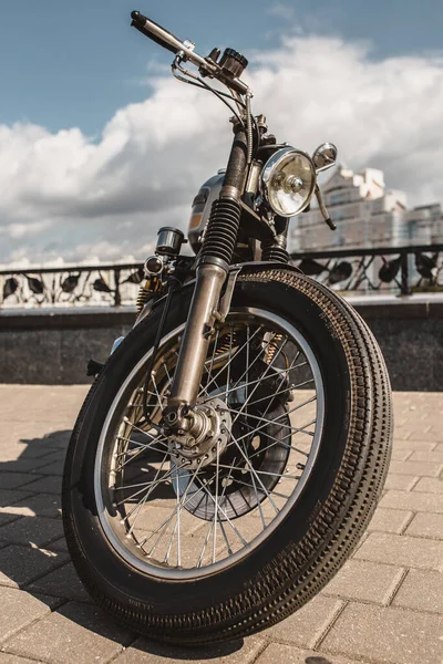 Mińsk Białoruś Września 2019 Zbliżenie Potężny Zabytkowy Motocykl Przednie Zawieszenie — Zdjęcie stockowe