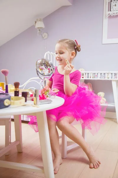 Little girl fashionista — Stock Photo, Image