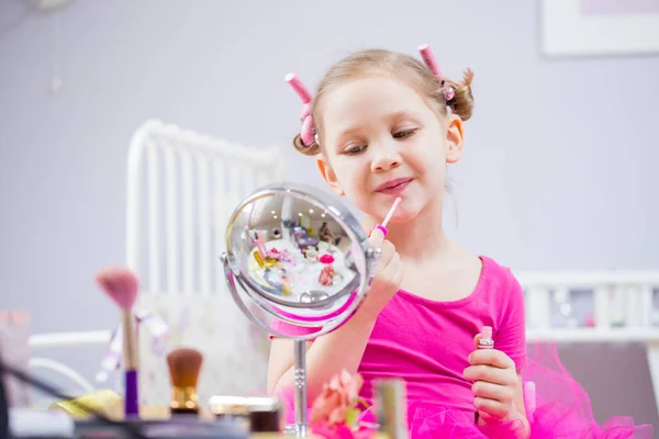 Little girl fashionista — Stock Photo, Image