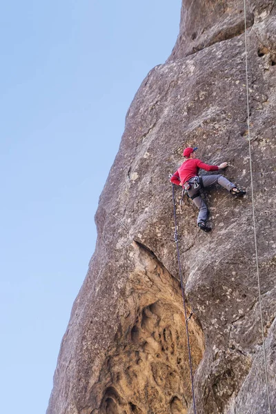 Escalade dans les montagnes — Photo