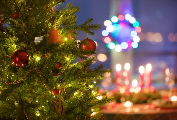 Navidad decorada en casa — Foto de Stock