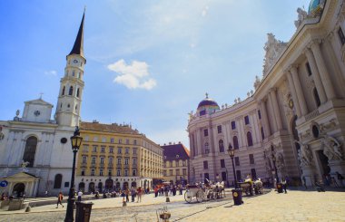 Vienna, Avusturya - Mayıs, 22: 22 Mayıs 2018 tarihinde Viyana Merkezi eski asıl İmparatorluk Sarayı Hofburg görünümünü
