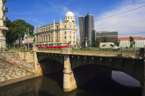 Vienna Oostenrijk Mei Uitzicht Urania Openbare Onderwijsinstelling Waarnemingspost Wenen Mei — Stockfoto