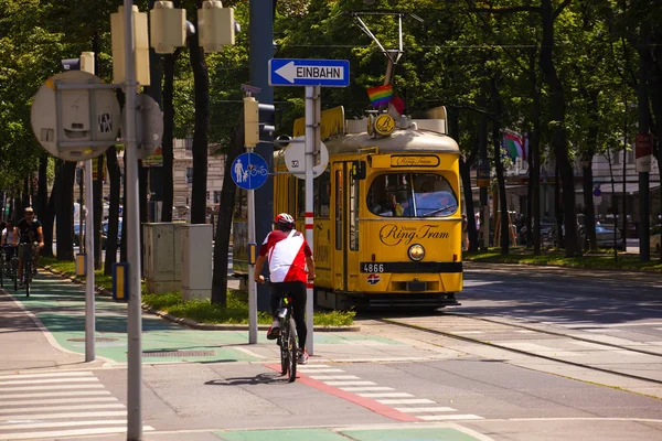 Wien Österreich Mai 2018 Die Touristische Gelbe Straßenbahn Wien Mai — Stockfoto