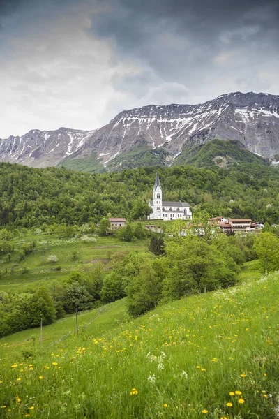 Vista Iglesia Del Sagrado Corazón Dreznica Eslovenia — Foto de Stock