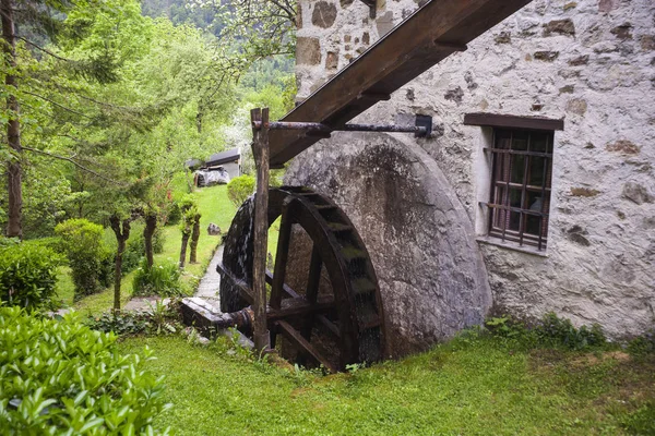 Θέα Χαρακτηριστικό Σπιτιού Μύλων Σλοβενία — Φωτογραφία Αρχείου
