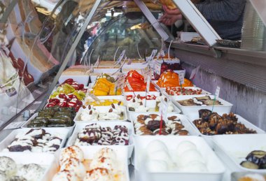 Piyasa ahır zengin gastronomi sayaç manzarasına