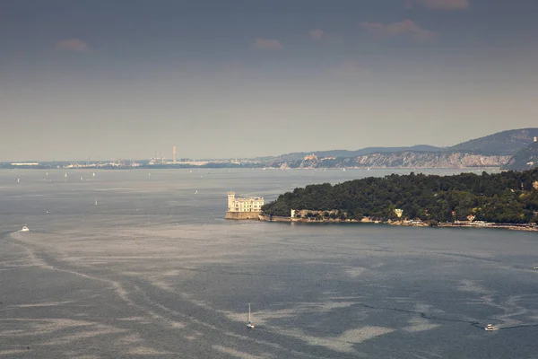 Blick Von Oben Auf Die Burg Miramare Triest Italien — Stockfoto