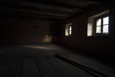 Bir kırsal ev görünümünü terk edilmiş, Slovenya