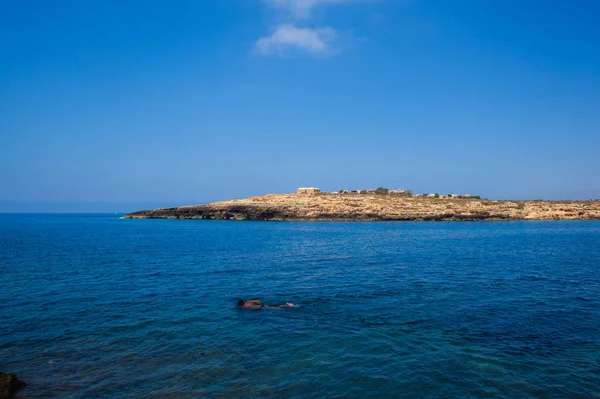 Weergave van Cala Croce in Lampedusa — Stockfoto