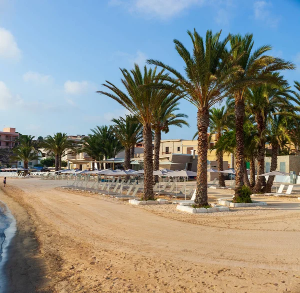 Uitzicht op Lampedusa strand — Stockfoto