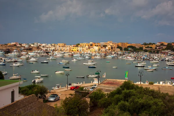 Porto de Lampedusa — Fotografia de Stock