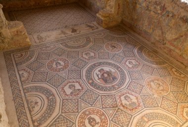 Cupid ve Psyche, bir kübikulum o bir mozaik merkezi paneli