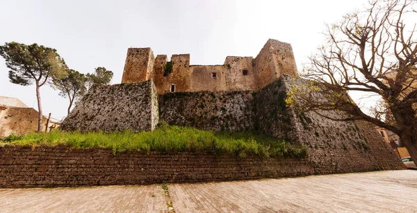 Замок Пьяцца Армерина, Сицилия. Италия — стоковое фото