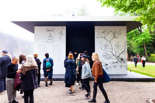 Installation by Tomas Saraceno exposed at the  58th Internationa — Stock Photo, Image