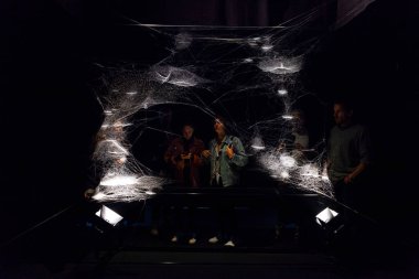 58 Internationa maruz Tomas Saraceno tarafından Kurulum