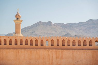 Tarihi Kalesi şehrin Nizwa, Umman.