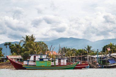 Borneo/Sarawak/Malezya/Haziran 2014: RIV boyunca macera