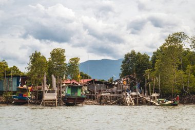 Borneo/Sarawak/Malezya/Haziran 2014: RIV boyunca macera