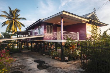 Kuching/Sarawak/Malezya/Haziran 2014: geleneksel yerel yay