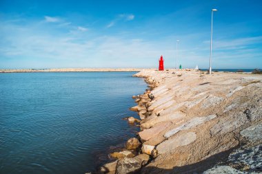 Trani-Italya/Ocak 2018: güzel balıkçıların yaşam