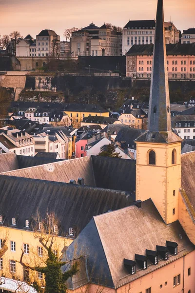 Underbar utsikt över Luxemburgs gamla stad — Stockfoto