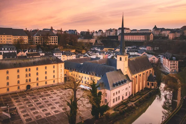 Underbar utsikt över Luxemburgs gamla stad — Stockfoto