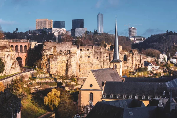 Magnifique vue sur la vieille ville de Luxembourg — Photo
