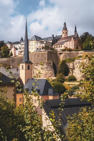 Maravillosa vista sobre la ciudad vieja de Luxemburgo —  Fotos de Stock