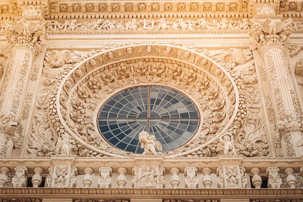 LECCE, ITALY /  SEPTEMBER 2019: The facade of the Basilica of Sa — Stock Photo, Image